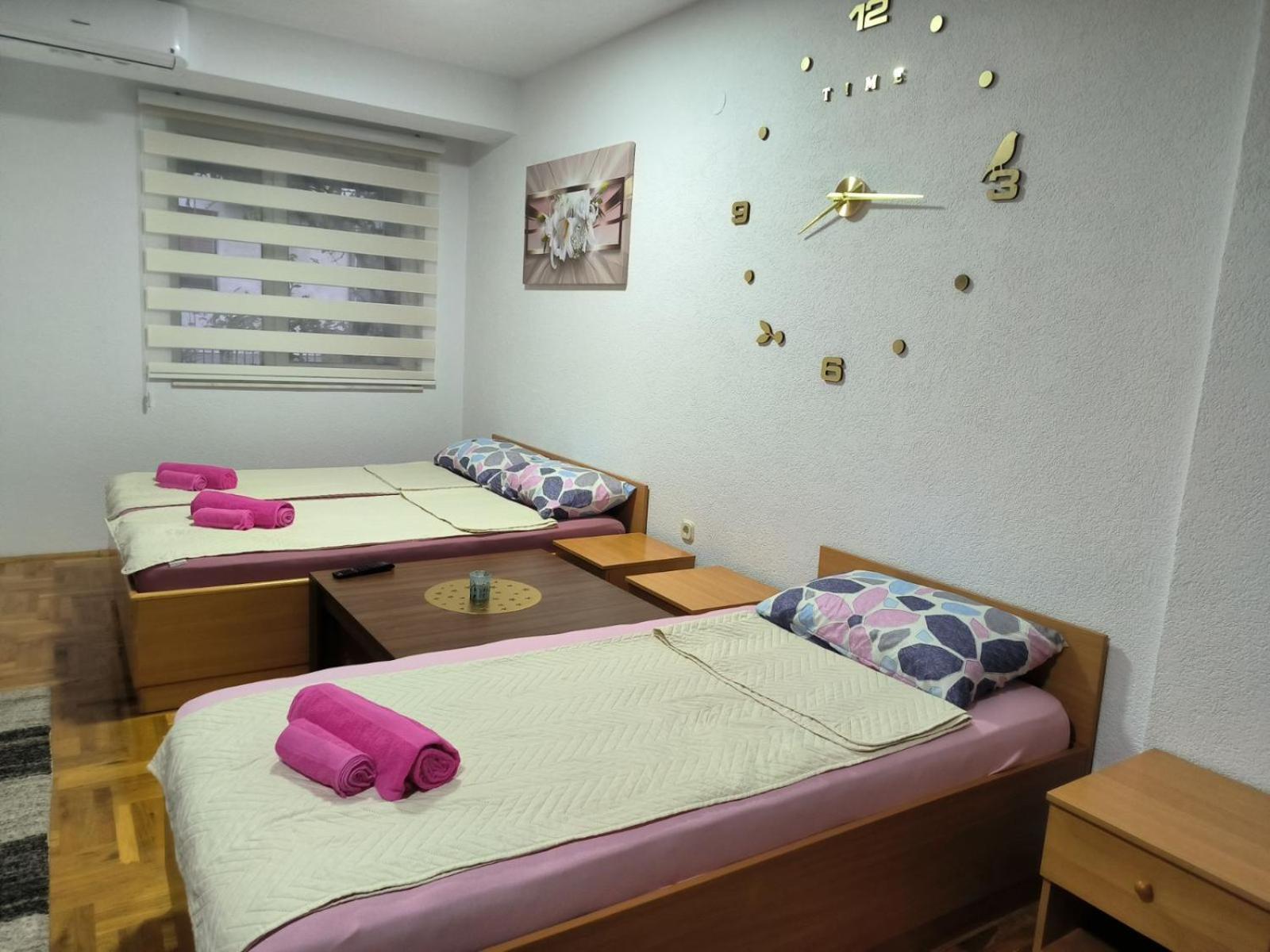 Elena Luka Apartment *