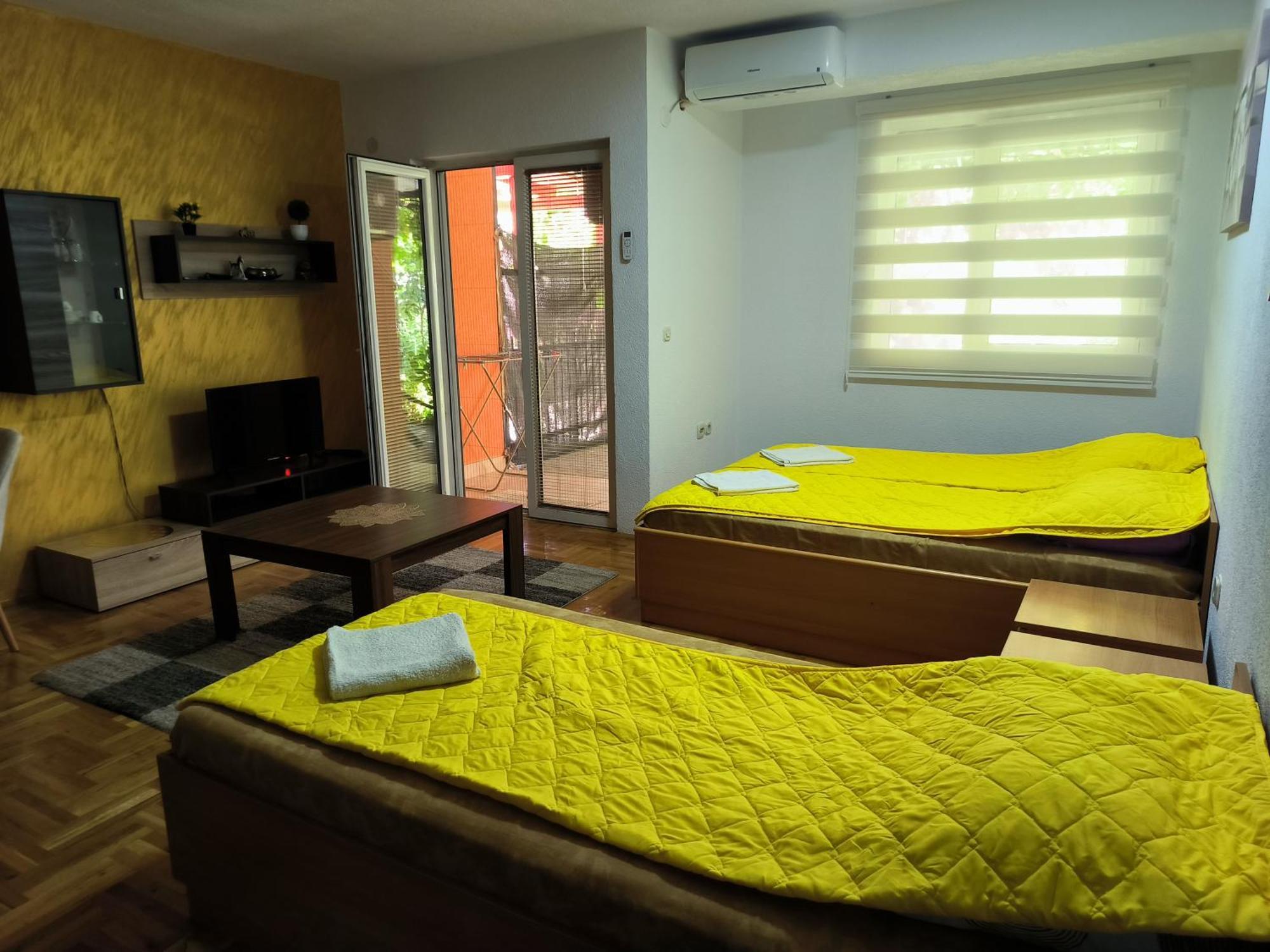 Apartment Elena Luka